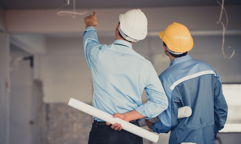 3 Things To Look For When Selecting An Industrial Electrician